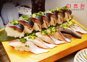 고등어 초밥